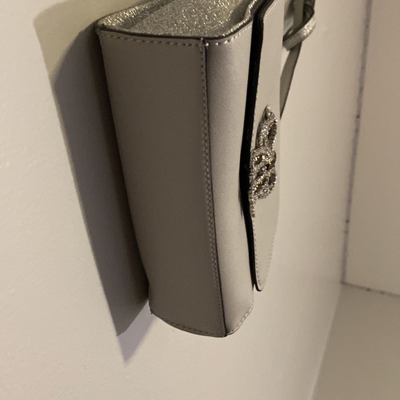 ALDO Formal Bag Gray Silver front flap embellished crystal-encrusted bow. - Picture 7 of 14